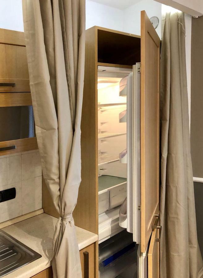 Golden Suite Apartment & Day Use Milano Exteriör bild